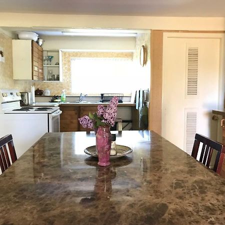Lake Trail Guesthouse Cumberland Екстериор снимка