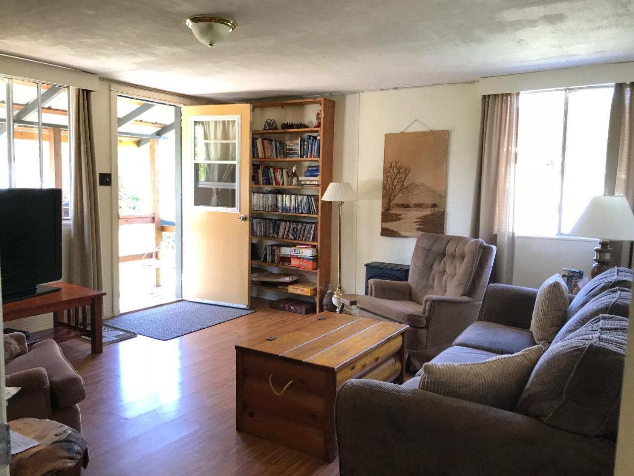 Lake Trail Guesthouse Cumberland Екстериор снимка